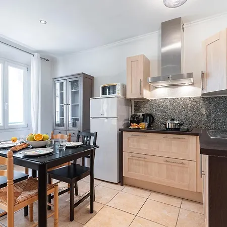 Feel - Barillerie Apartman *